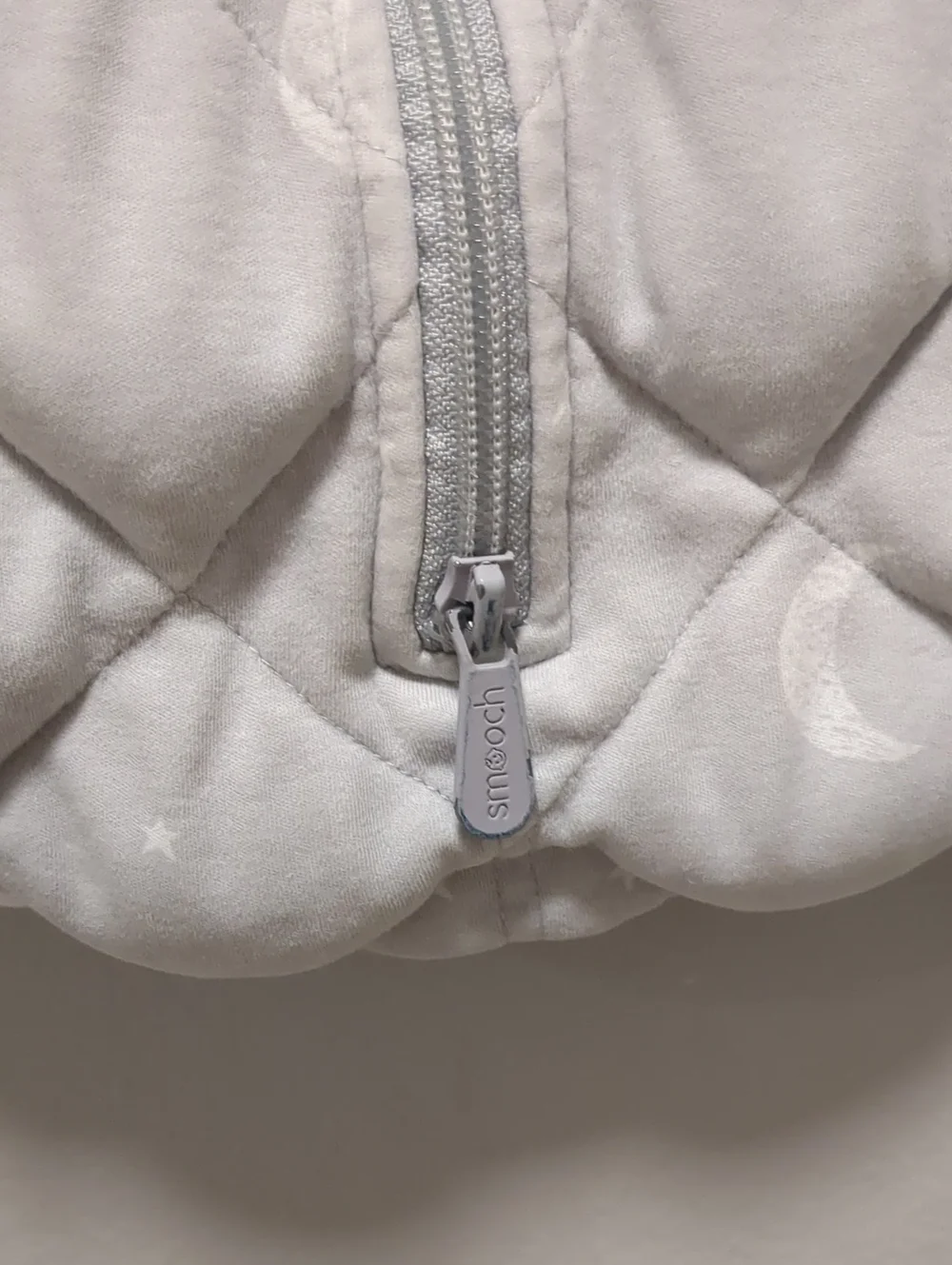 SMOOCH Babies HugMe Baby Infant Quilted Sleep Sack Gray White - Size 6-12 Months